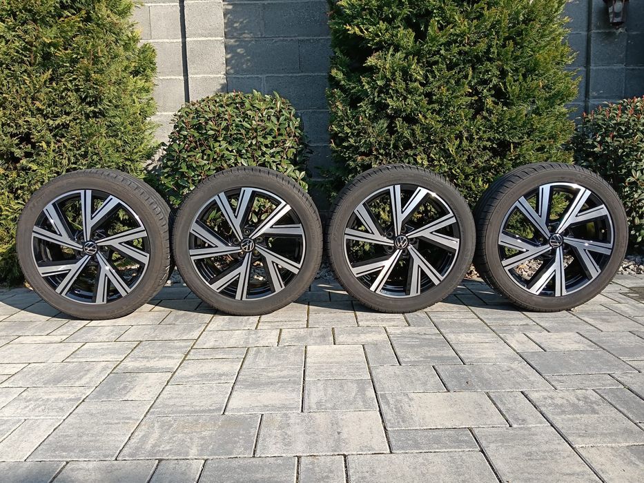 Jante VW Polo R-Line G2,T-Roc,Golf 5,6,7,8,Passat 215.45.R17 DOT 2024