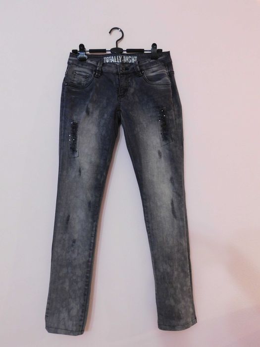 Дамски дънки Tally well с интересен принт