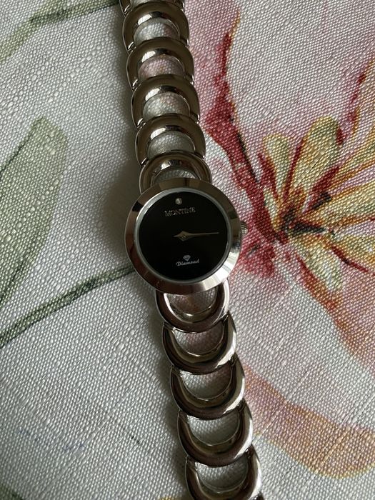 Vând ceas de damă Montine Diamond  DOAR CU PREDARE PERSONALĂ ÎN TIMIȘOARA