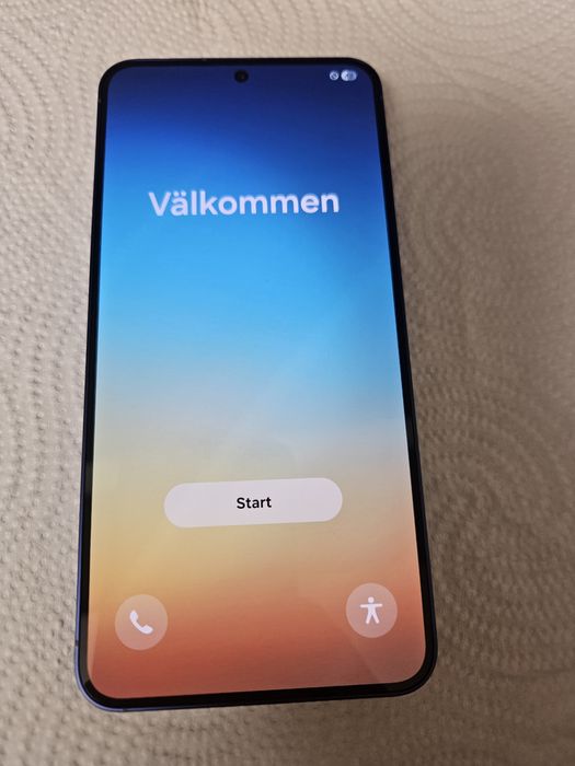 Vând samsung galaxy s25 nou!