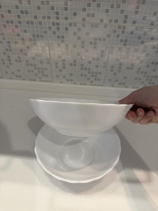 Продам столовую посуду