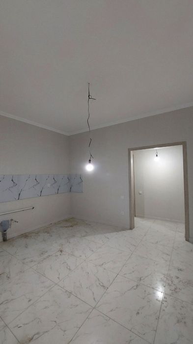 Продаётся 1 комнатная квартира. 40 м². Евроремонт, 2х этажная.
