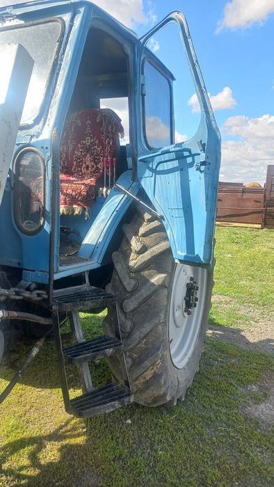 Трактор ЮМЗ продам