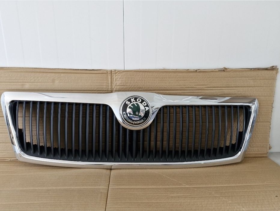 Grila centrala Skoda Octavia 2 NOUA AM 2004-2008