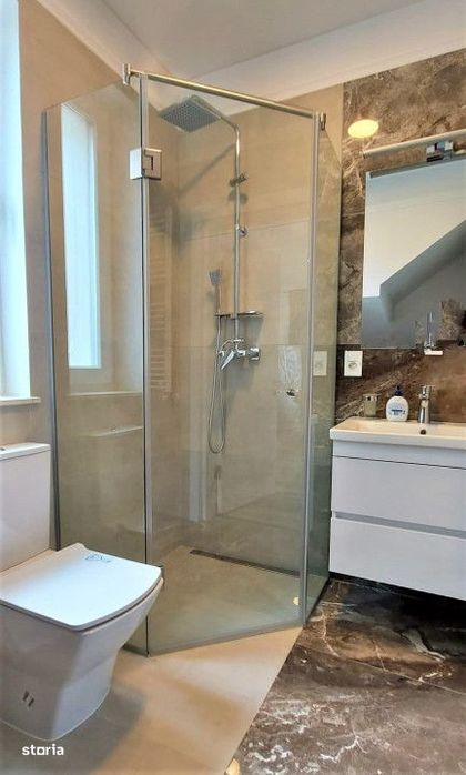 Vila noua LUX 4 camere, teren 460 mp, langa padure