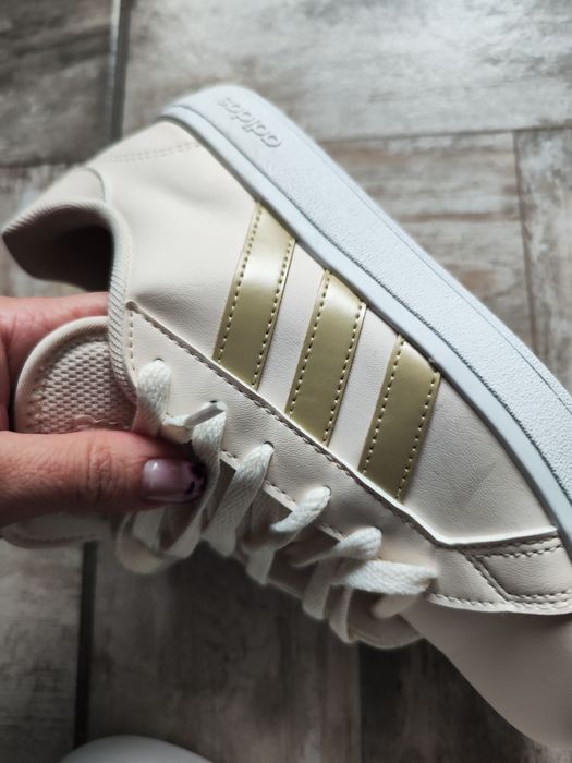 Кецове Adidas 37номер