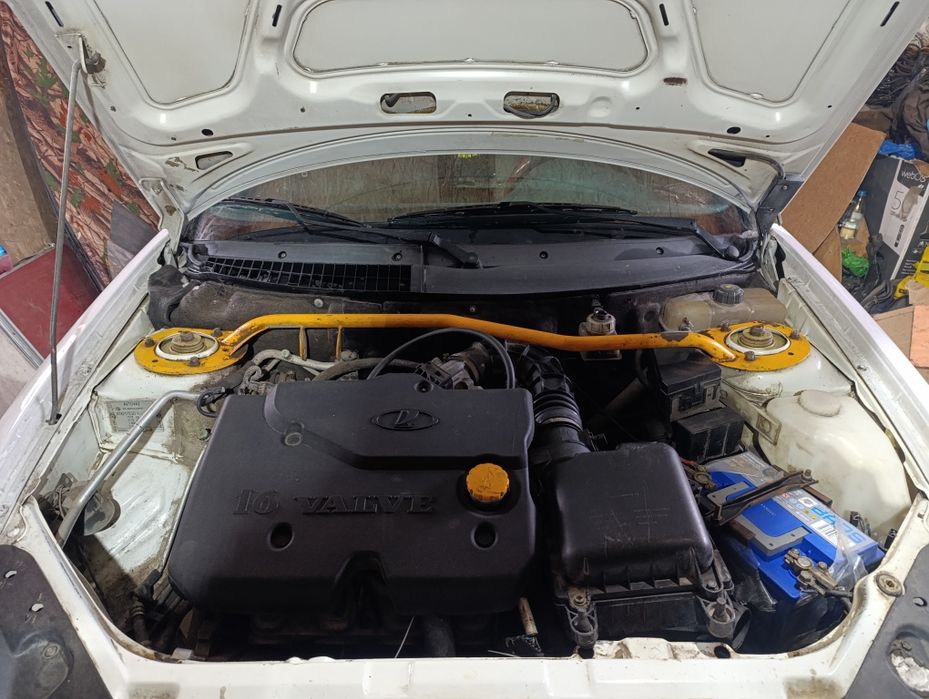 Продам Приору 2013 год