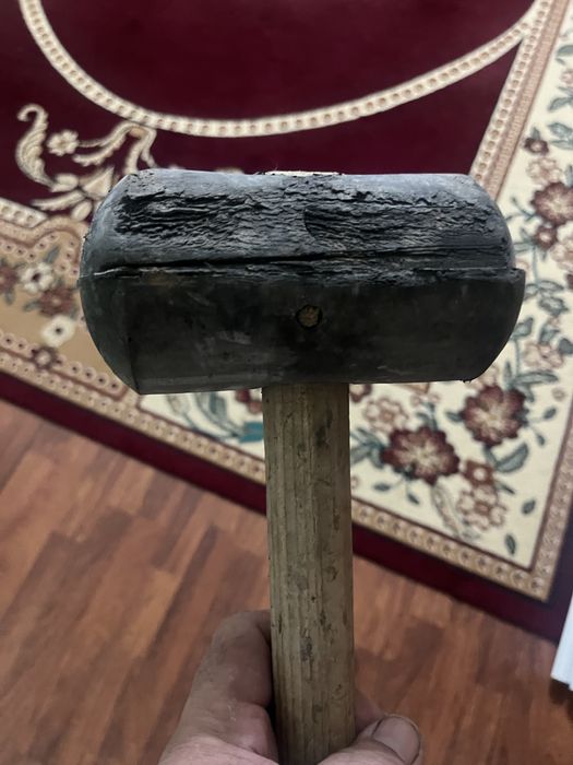 Продам резиновой малаток