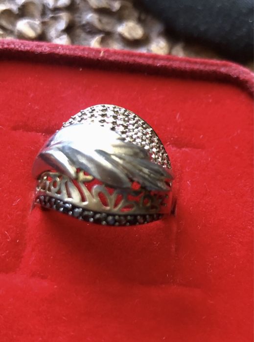 Серебряные комплекты