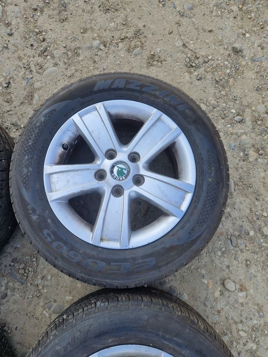 Roti aliaj Skoda Octavia R15