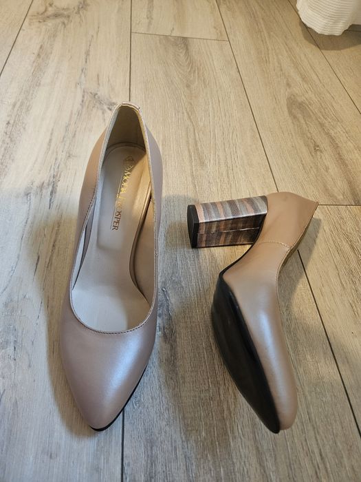 Pantofi marimea 37