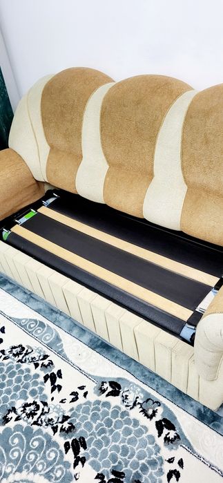 продам диван сатамын