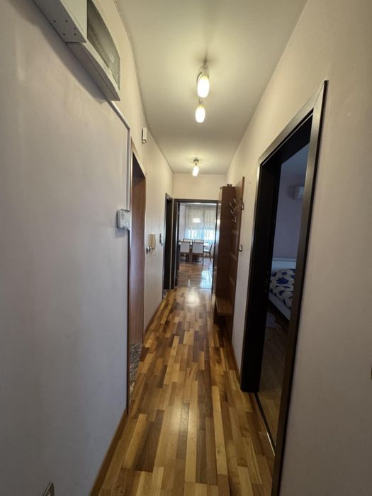 Дава се под наем Тристаен апартамент в Пловдив, Кършияка - 107 кв.м за 850 € - Снимка #8