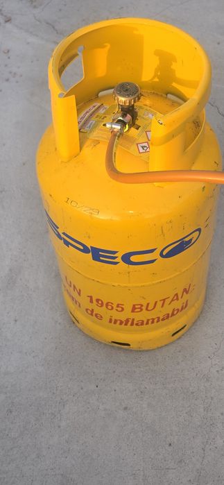 Vând butelie cu guler