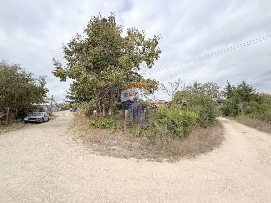 Продава се Къща в с. Близнаци, Област Варна - 90 кв.м за 1334 €/кв.м - Снимка #3