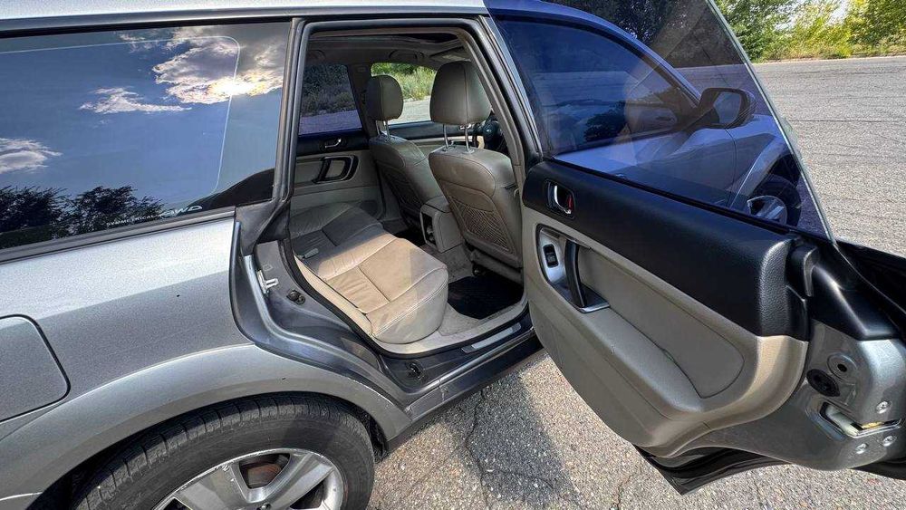 Продам Subaru Outback 2005