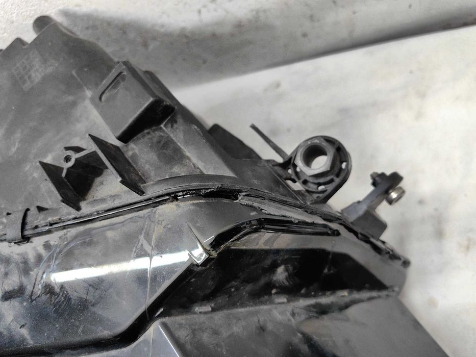 Оригинален фар Vw Tiguan Full Led