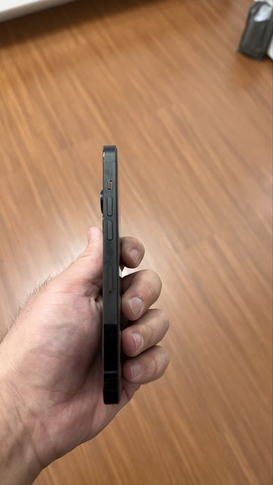 Продам iPhone 14 Pro 256Gb