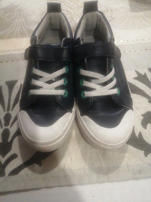 Детски кожени кецове