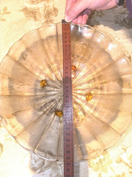 Красива фруктиера (НОВА)