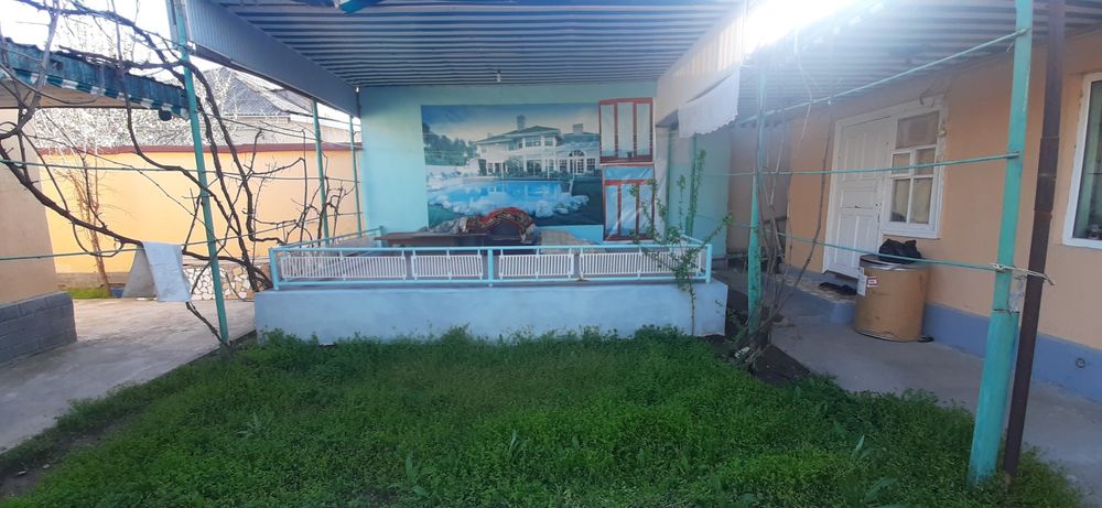 Аранчада ховли сотилади