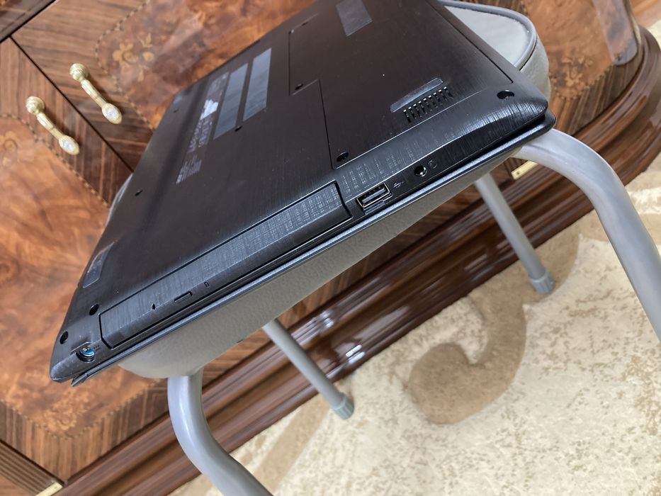 Продам Ноутбук Acer Aspire E15 E5-575G