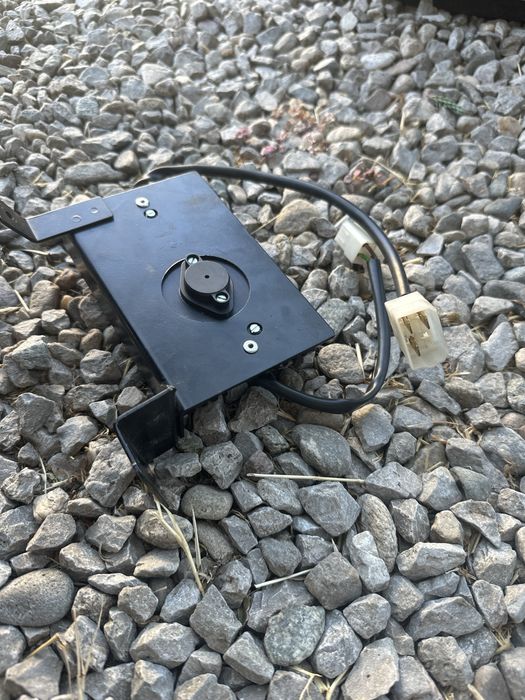 Регулатор на волтажа Mercedes-Benz Vario