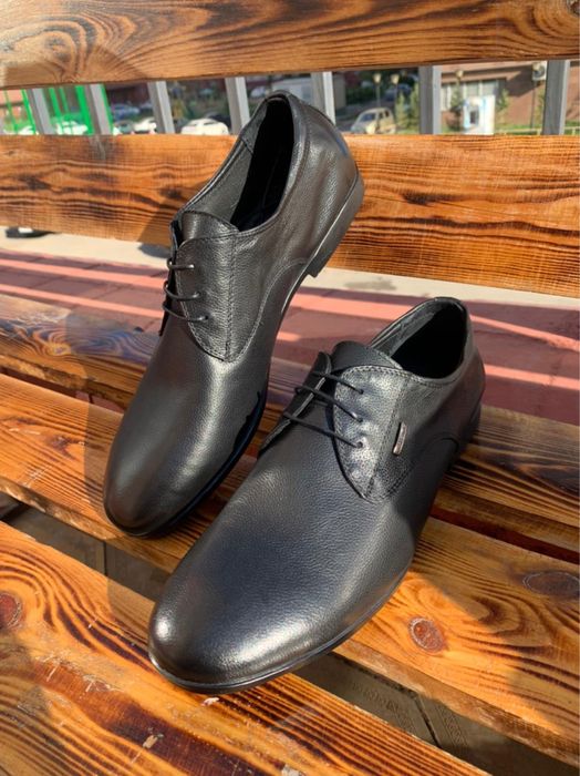 Продам мужскую обувь