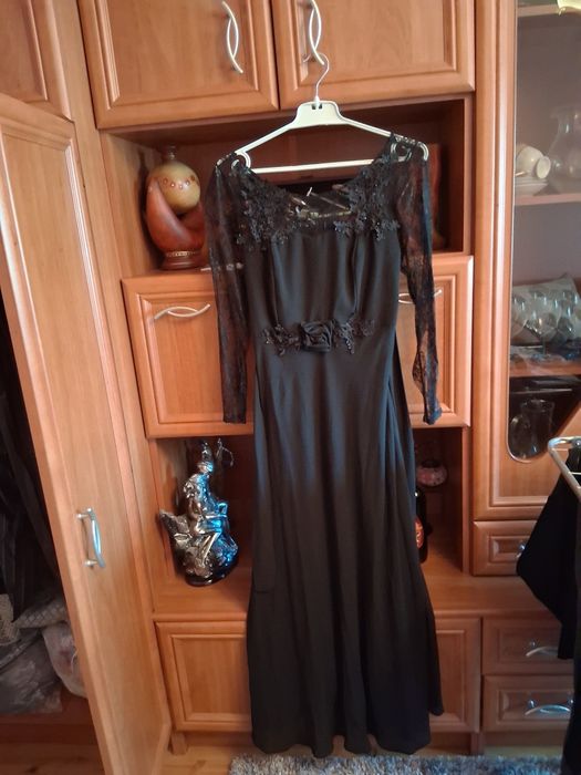 Rochii de gala   aproape noi