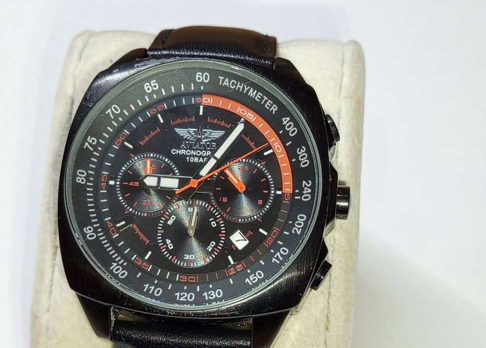 Ceas cronograf Aviator fabricat sub licenta Volmax in Anglia