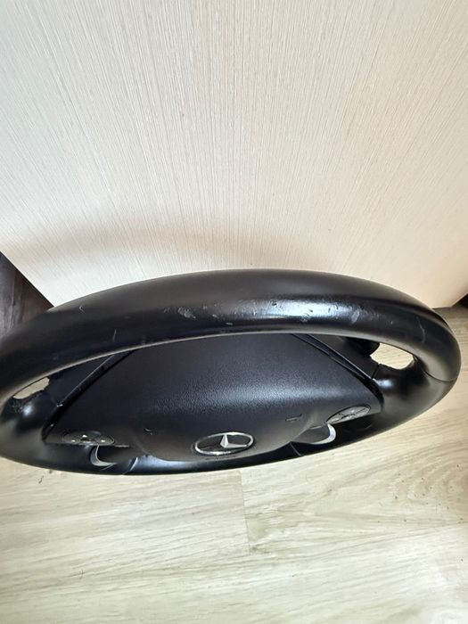 Волан за Mercedes