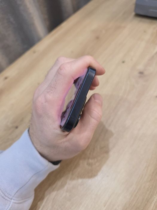 Iphone 15 pro 128 gb