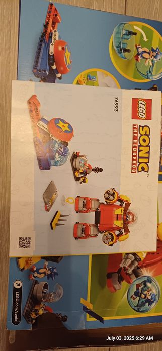 LEGO Sonic The Hedgehog - Sonic vs. Robotul Death Egg 76993
