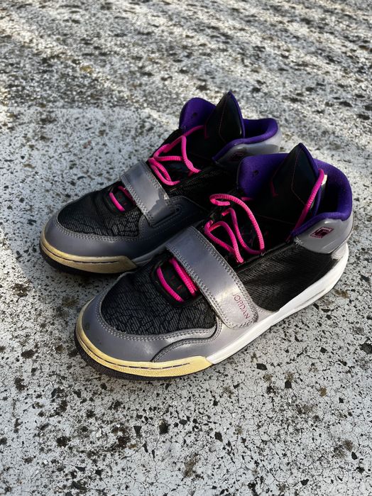 Кецове Jordan V IV III