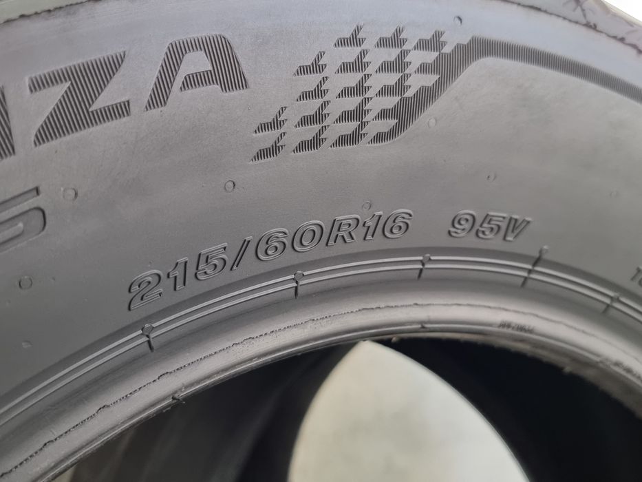 215/60/16 Bridgestone 4Броя: 160€ 6.5мм