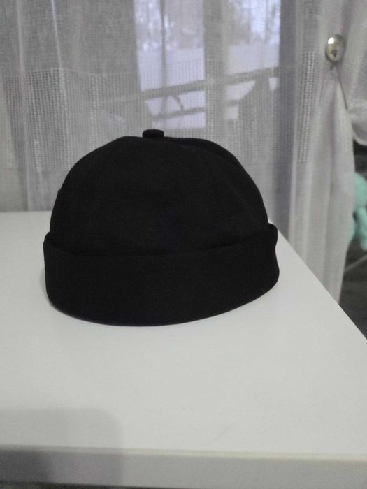 Продается кепка без козырька
