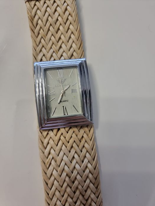 Часовник Emporio Armani