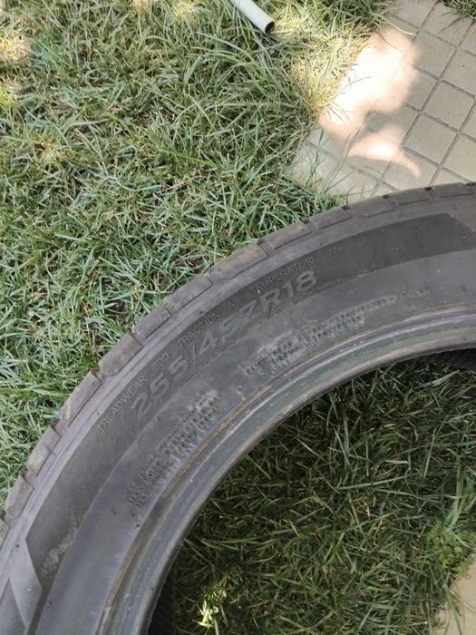 Летни Гуми  255/45/18