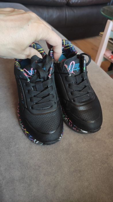 Маратонки Skechers