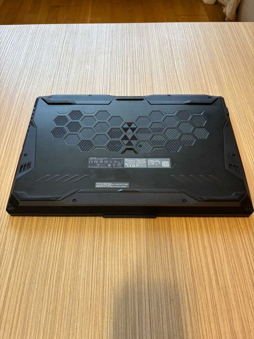 Vand Laptop Asus TUF F17 I7 32GB Ram RTX 3050