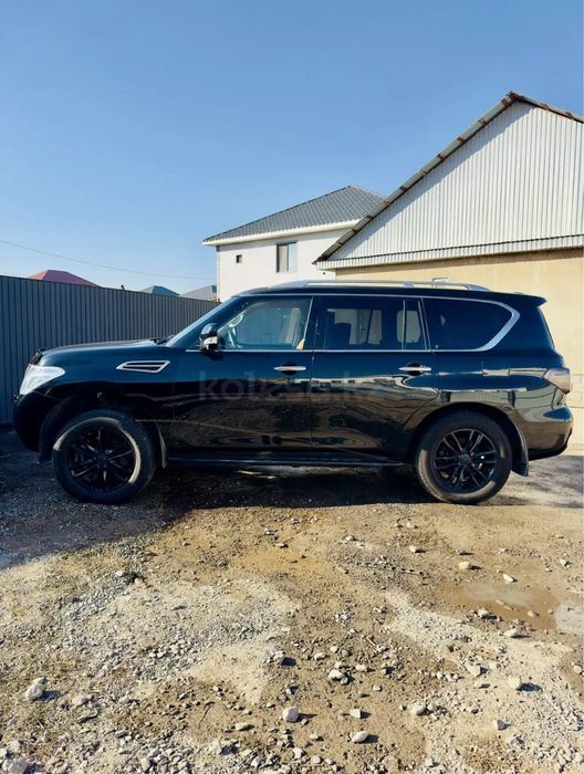 Продаю Nissan Patrol 2011