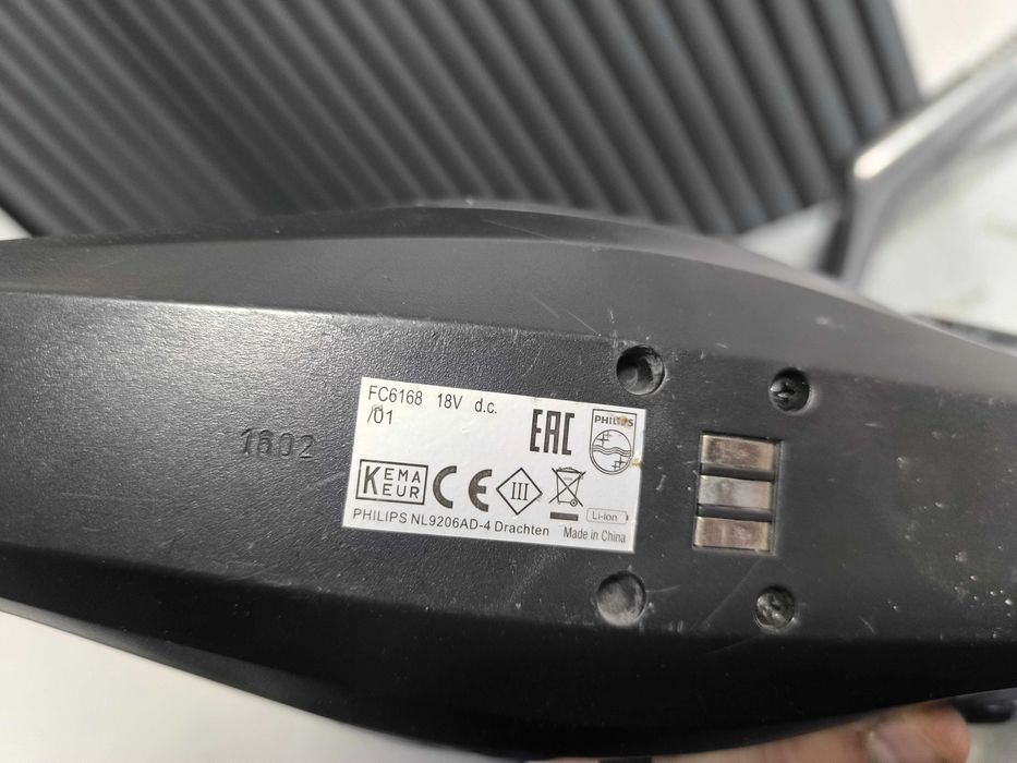 Aspirator fara fir Philips PowerPro Duo FC6168 18V Li-Ion, 2 in 1