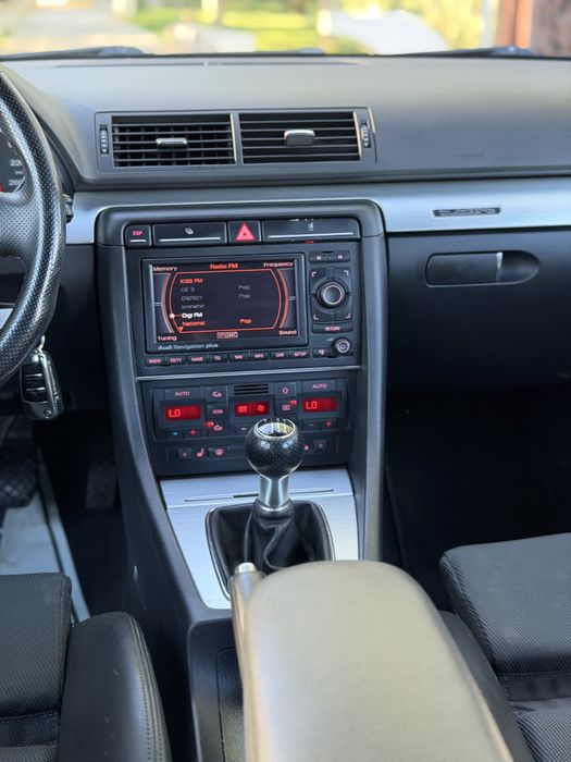 Audi a4 b7  | quattro | 2.0 diesel | navigatie | 170 cp | S-line | Posibilitate  rate!