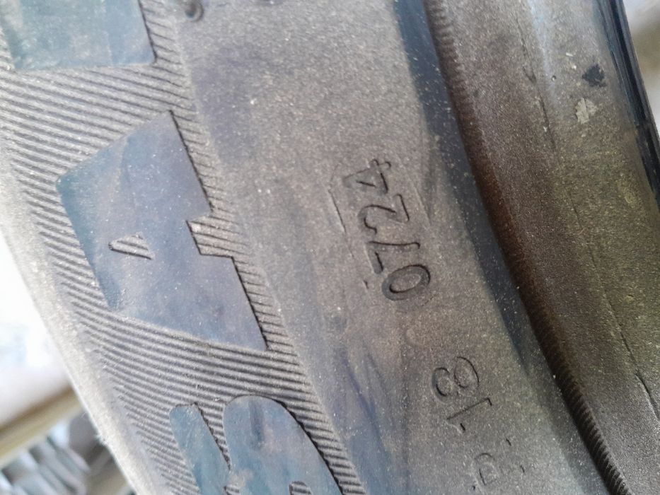 Летние шины 255/50    R20