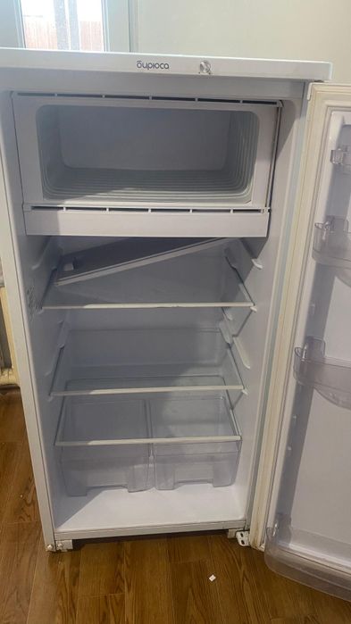 Продам холодильник.