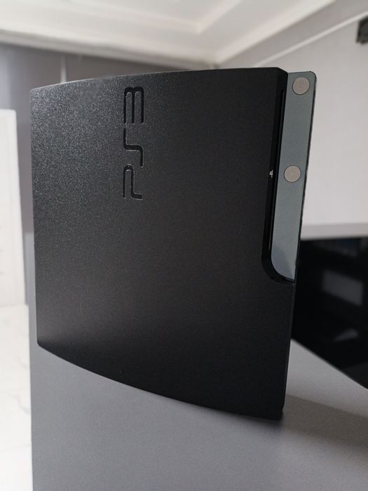 Ps 3 320 gb ideal xolatda germaniyadan kelgan