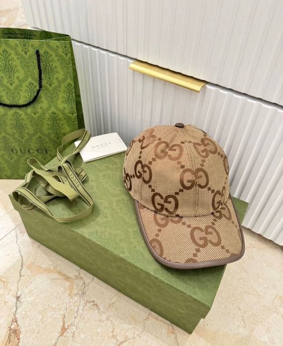 Sapca originala Gucci bej GG canvas noua cu factura