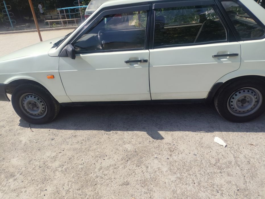 Samara 21099. Sotiladi