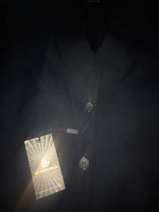 Продается мужкой костюм комплект