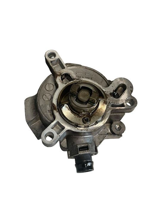 Pompa De Vacuum Volvo V40 Hatchback 525, 526 2012 -> 2.0 D4 D 4204